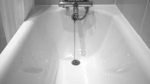 bath-1937412_1280-1024x576